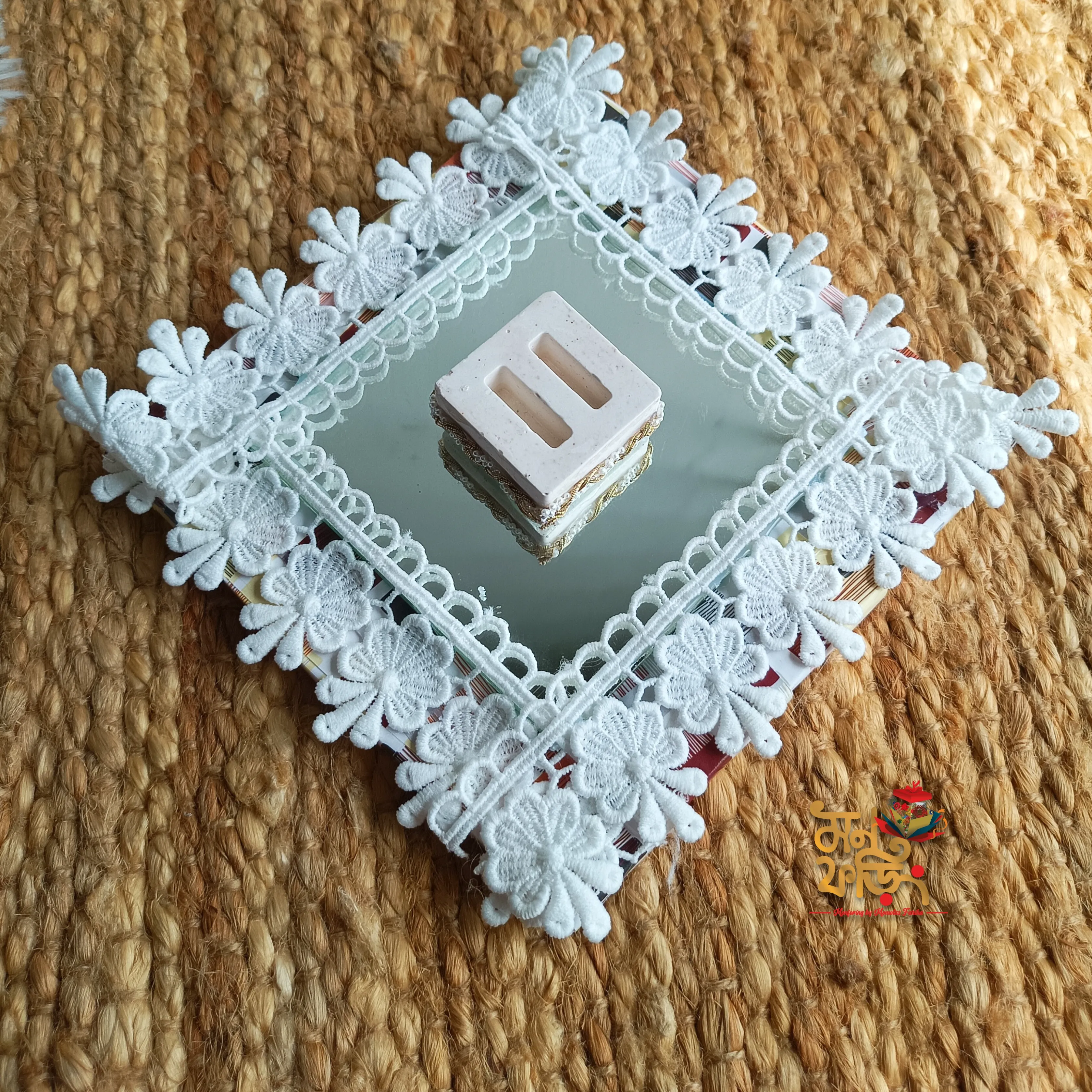 White Mirror Ring Tray